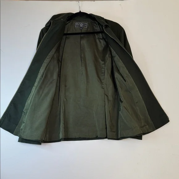 St. John Sport Dark Green Utility Jacket preloved Sz S gold accents 2 pockets - Picture 6 of 8